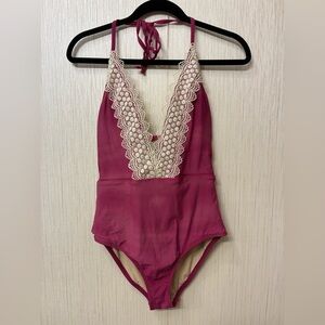 Sea Angel‎ Swimsuit Lace Trim Floral V-Neck Medium